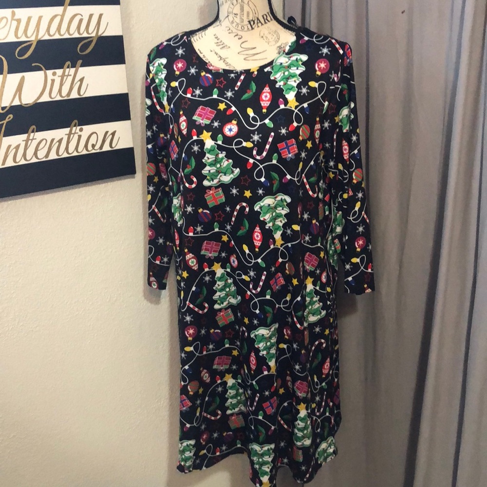 NWT holiday Christmas tree dress size medium